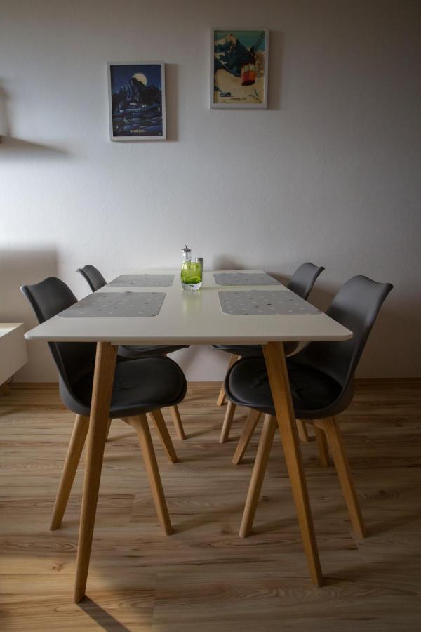 Apartman Angel Велика Ломниця Екстер'єр фото